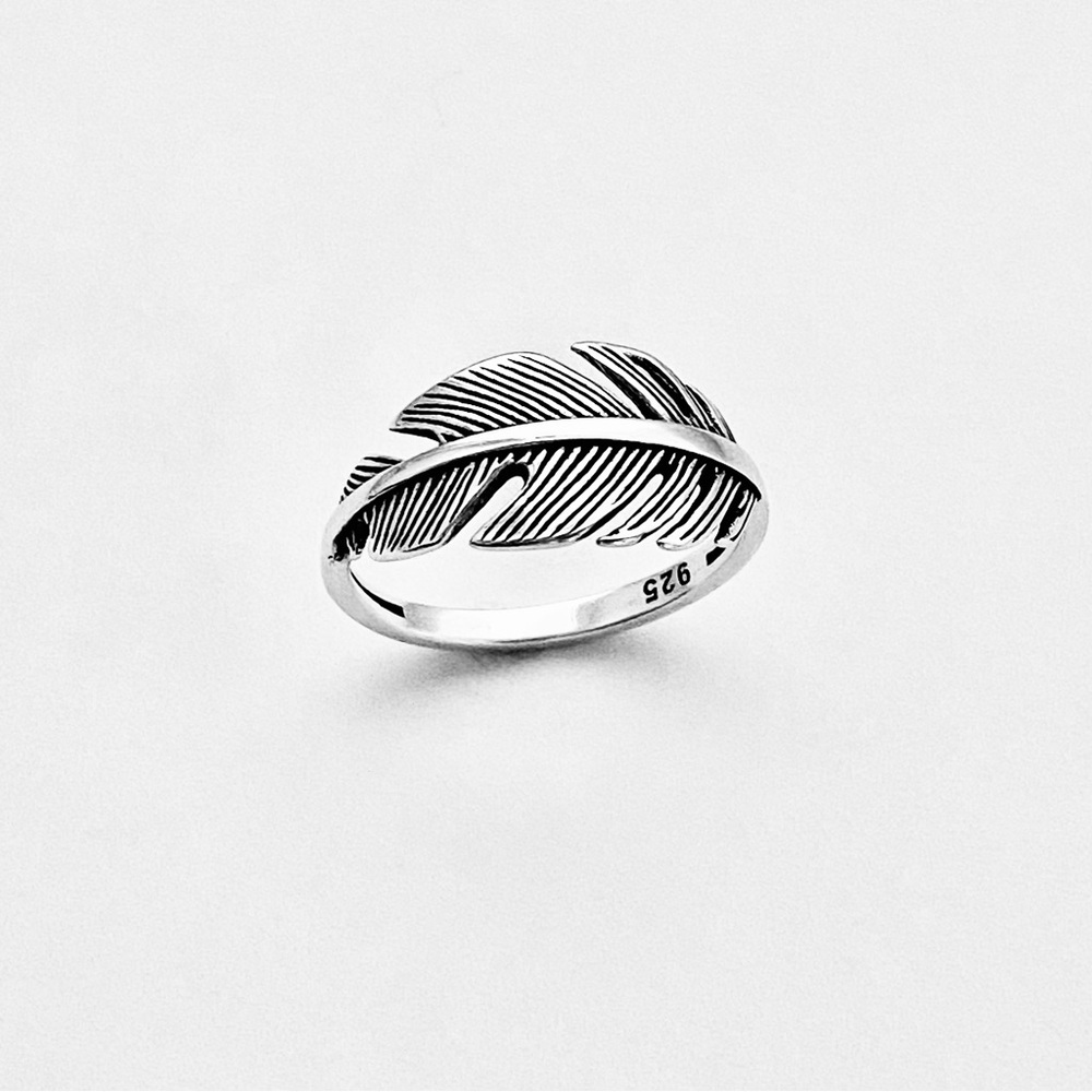 Sterling Silver Statement Feather Ring, Angels Wi… - image 1